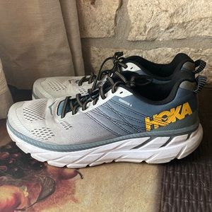 Mens Hoka Clifton running shoes